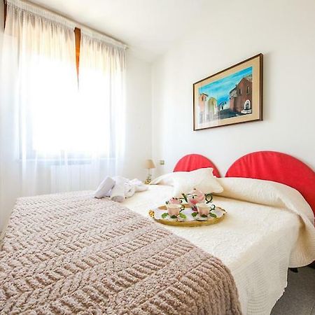 Appartamento Eleonora Rivoltella del Garda Exterior photo